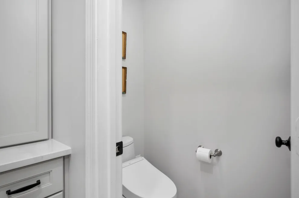 Elegant Colonial in Northern Virginia by Thomas Custom Builders - Photo 36