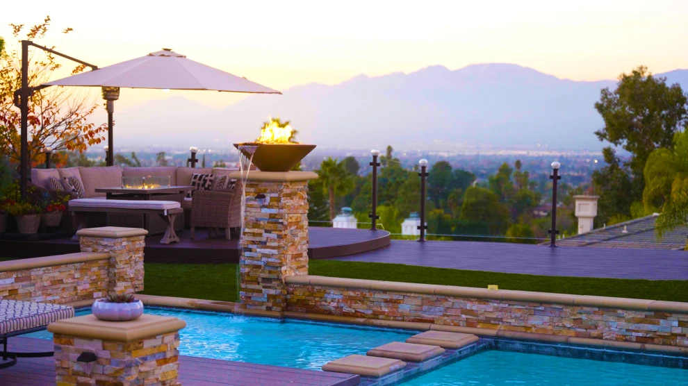 Hillside Pool by Pacific Outdoor Living - Photo 8