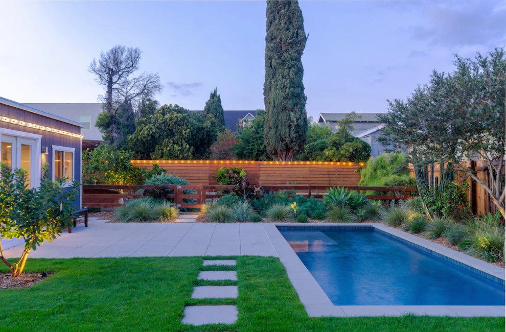 Hollywood Hideaway by Pacific Outdoor Living - Photo 6
