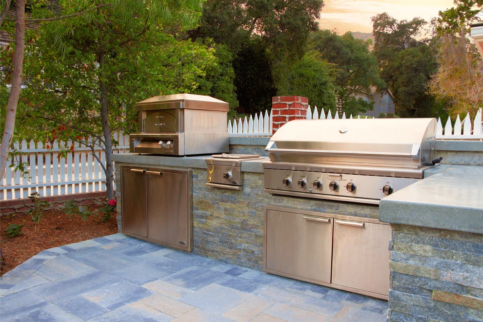Hardscape with Accent Turf by Pacific Outdoor Living - Photo 3