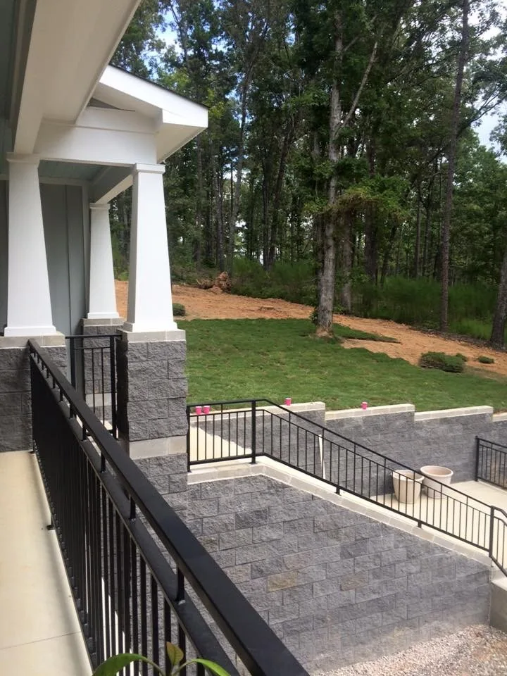 Southern Allure by Hughes Design And Construction, Inc. - Photo 4
