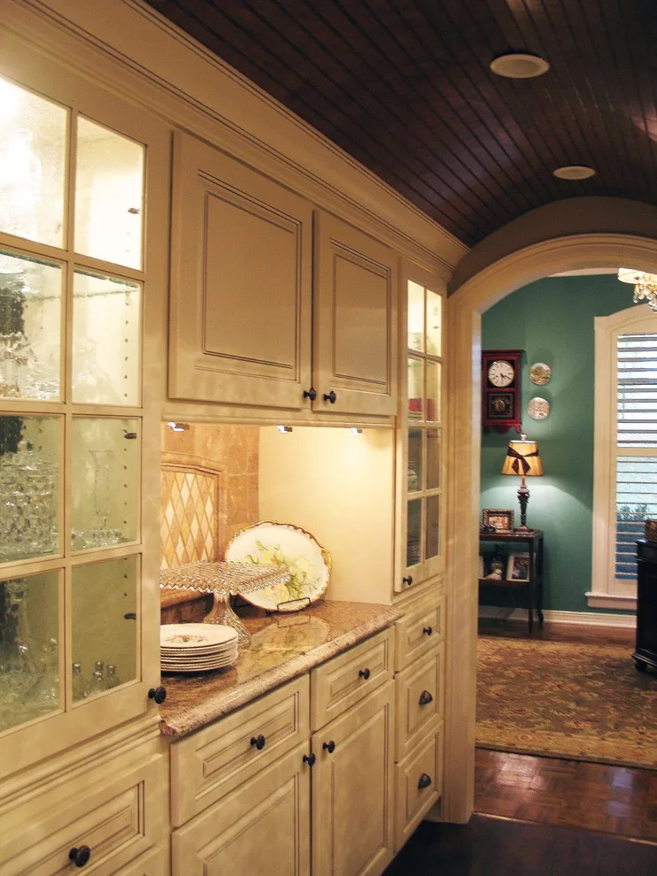 Southern Country Kitchen by JEB Design/Build - Photo 4