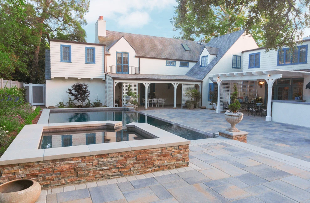 English Garden by Pacific Outdoor Living - Photo 5