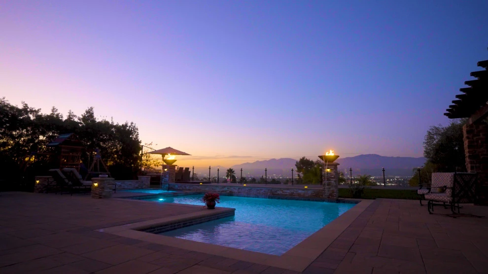 Hillside Pool by Pacific Outdoor Living - Photo 7