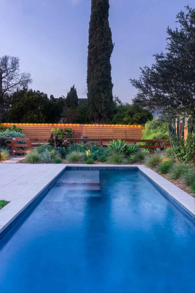 Hollywood Hideaway by Pacific Outdoor Living - Photo 2