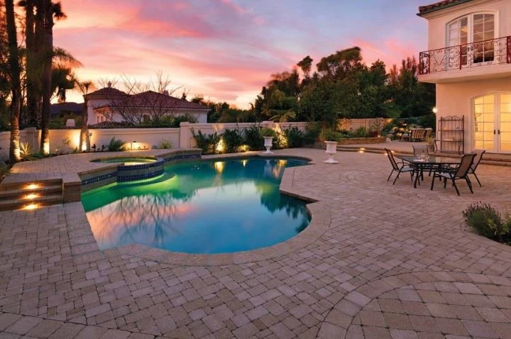 Pools by Pacific Outdoor Living - Photo 26