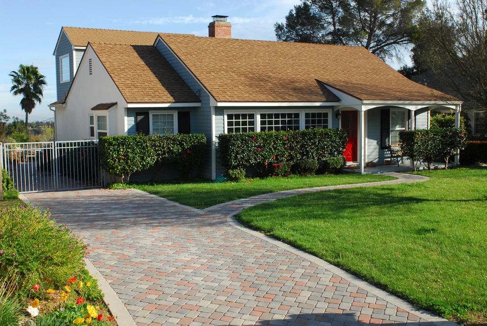 Driveways by Pacific Outdoor Living - Photo 8