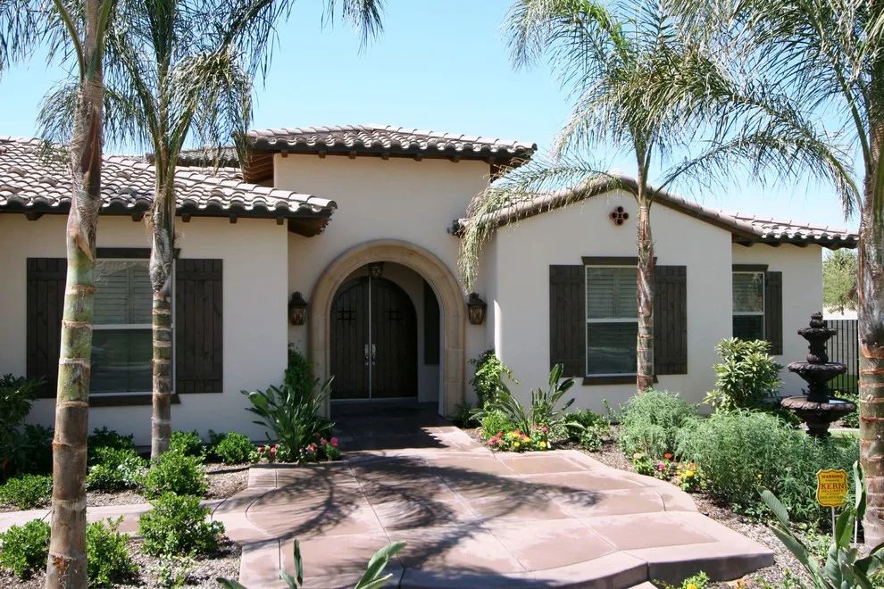 Iberian Patio Residence by Sweaney Custom Homes, Inc. - Photo 11