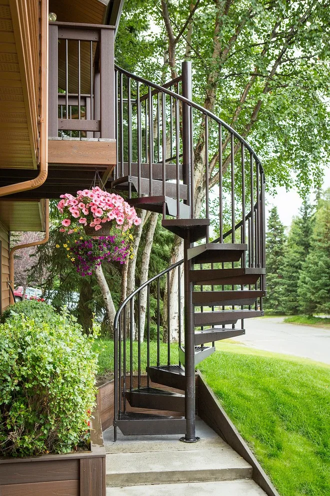 Spiral Staircase Entrance Platform by Treeline Construction - Photo 8