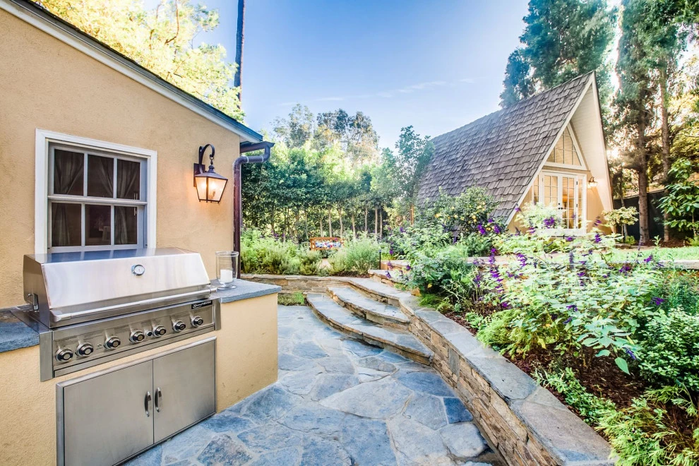 Los Feliz by Paradise Gardens Landscape Design Inc - Photo 8
