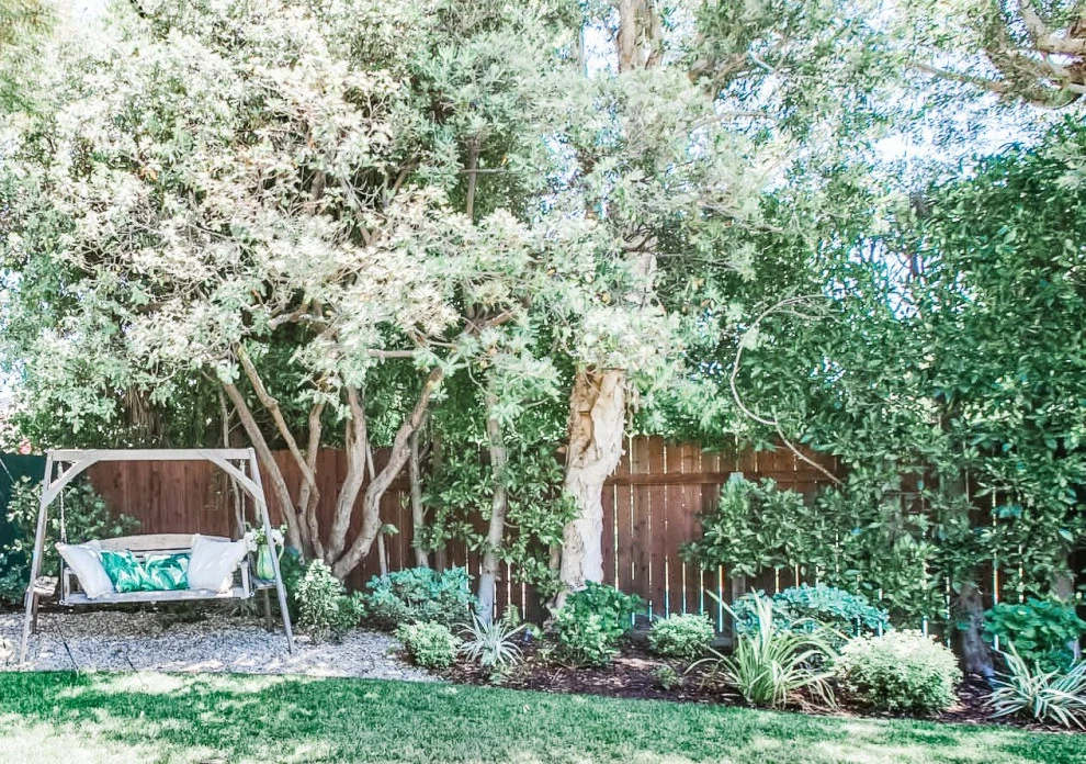 SANTA MONICA SOIREE by Paradise Gardens Landscape Design Inc - Photo 6