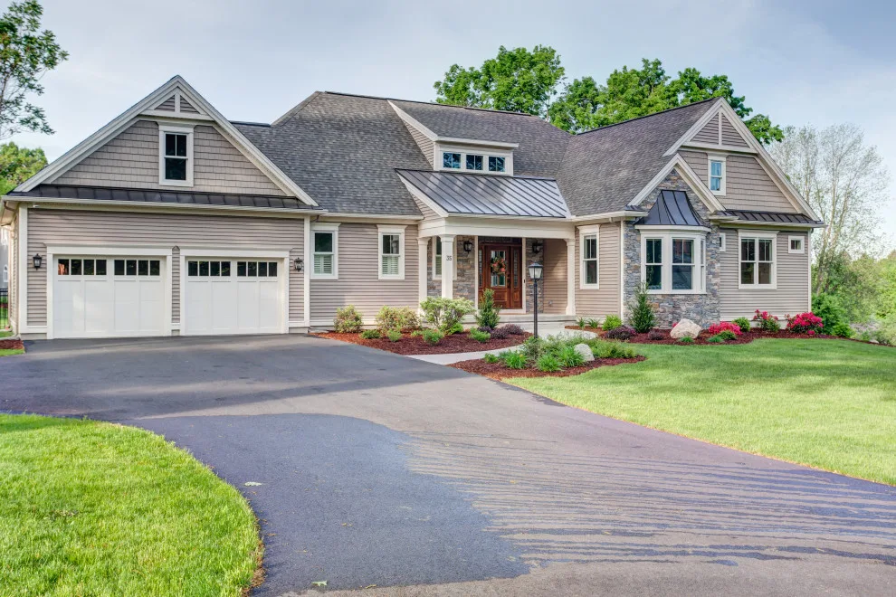 Elegant Tailored Classic by Laplante Construction Inc. - Photo 2