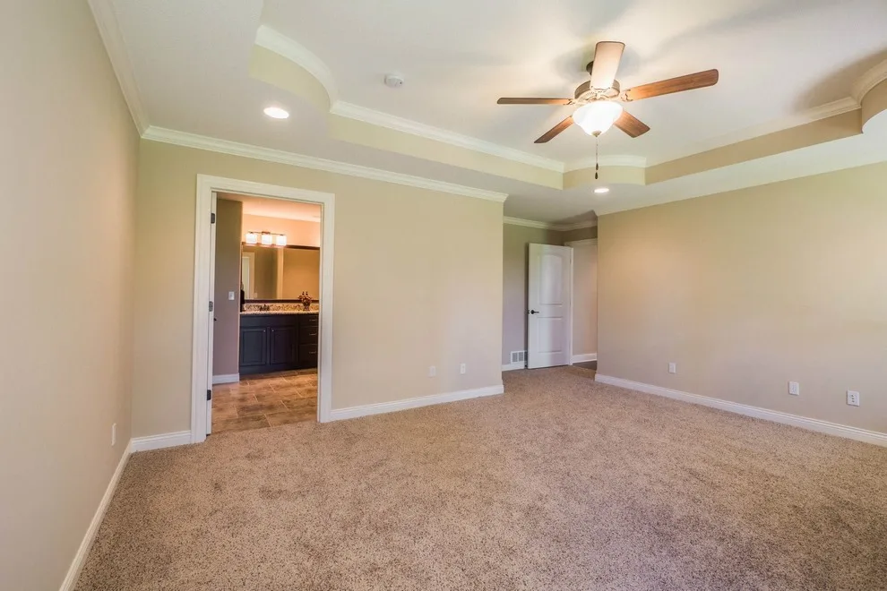 Beacon Street Properties - Photo 12