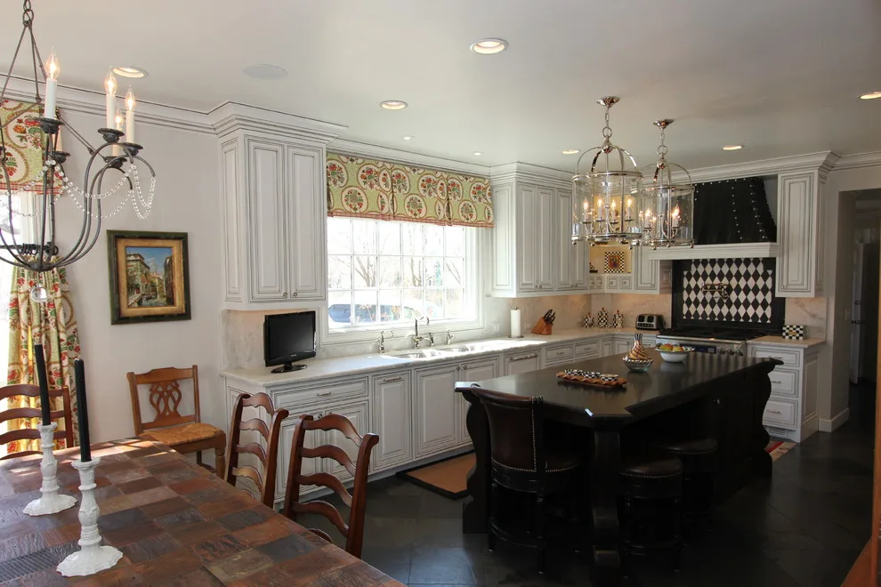 Bold in Monochrome by Bobby Sanders -- Sanders Design Build - Photo 12