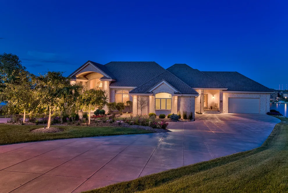 Beautiful Lakeside Residence - Bennington, NE by Arjay Builders Inc. - Photo 8