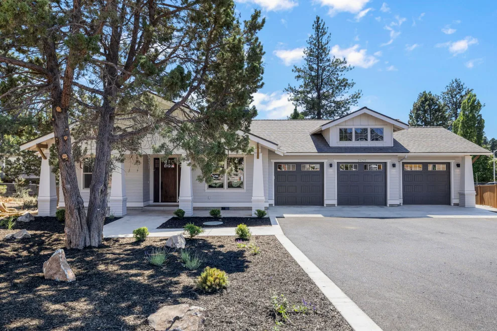 Talline, Bend, Oregon, New Development on Lot 6 by Lifestyle Homes, Home Builders - Photo 6