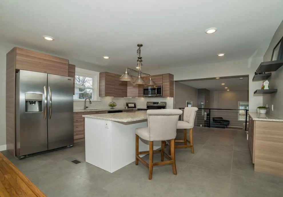Hyde Park Tamarack Avenue Revitalization by Omg LLC. - Photo 4