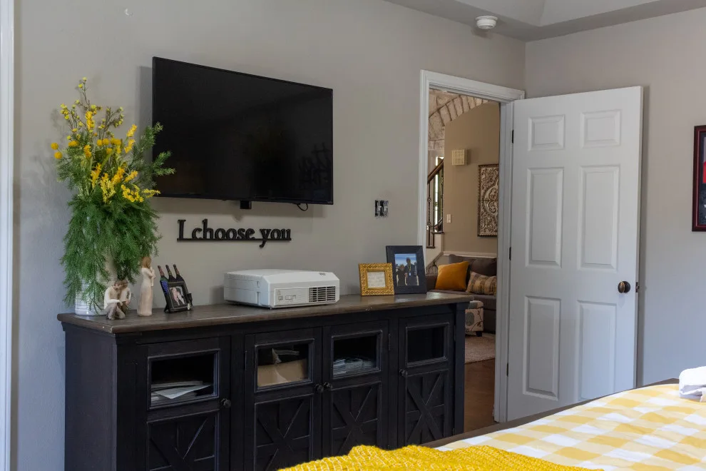 From Traditional to Transitional by Julianne's Design & Build - Photo 17