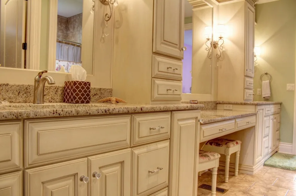 Taylor Home by Premier Homes Of Illinois, Inc - Photo 71