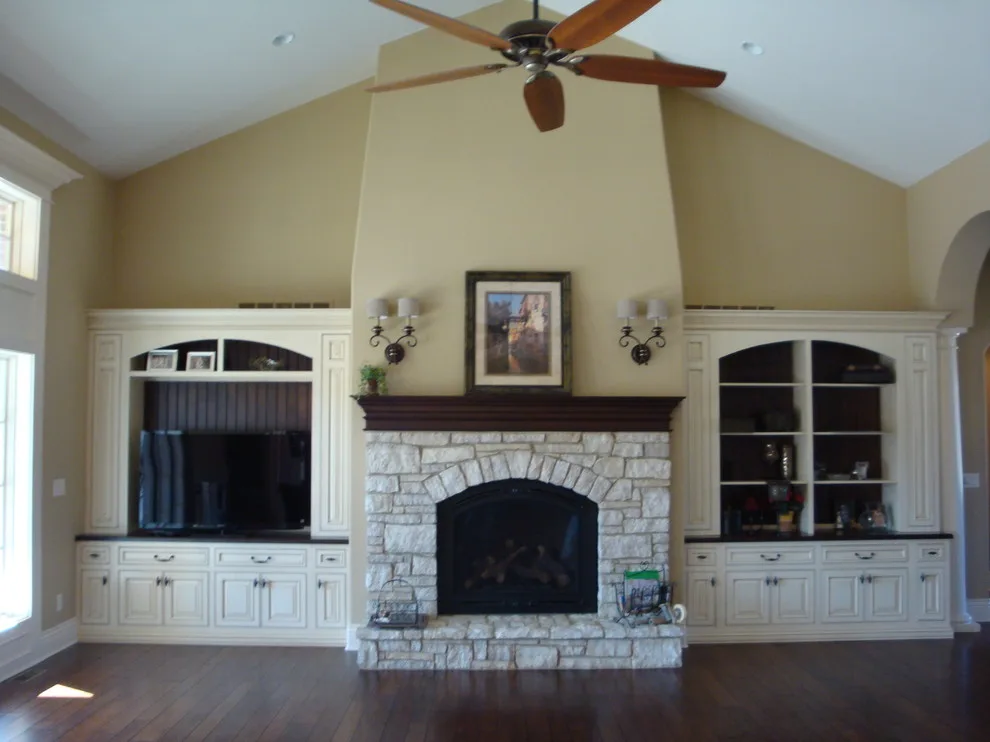 Taylor Home by Premier Homes Of Illinois, Inc - Photo 19