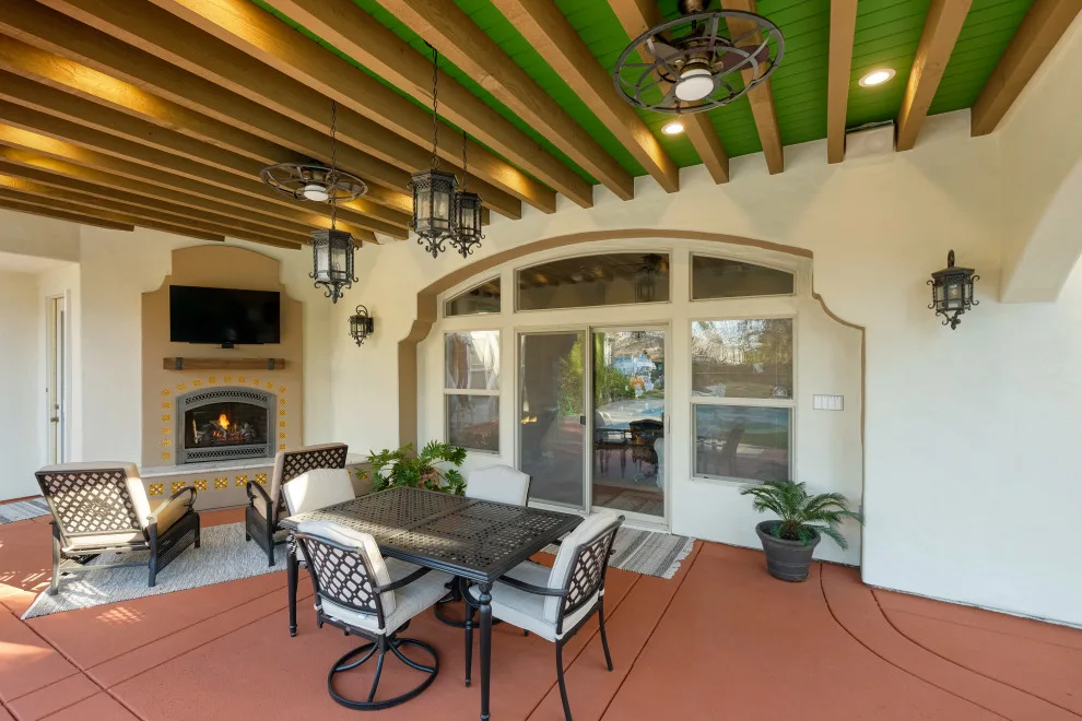 Year-Round Patio by Morse Custom Homes And Remodeling - Photo 5