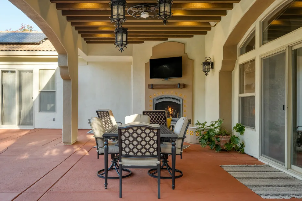 Year-Round Patio by Morse Custom Homes And Remodeling - Photo 4