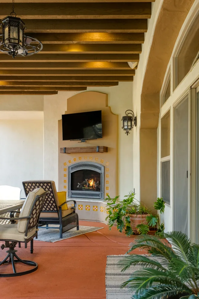 Year-Round Patio by Morse Custom Homes And Remodeling - Photo 10