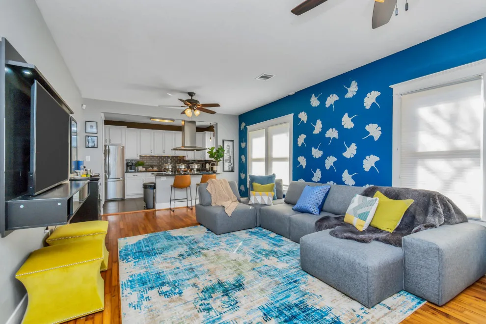 Houston Heights Vacation Rental by Leisure Blvd - Photo 10