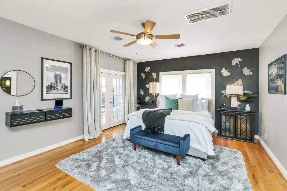 Houston Heights Vacation Rental by Leisure Blvd - Photo 11