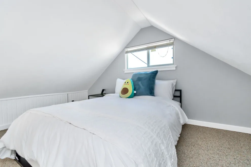 Houston Heights Vacation Rental by Leisure Blvd - Photo 8