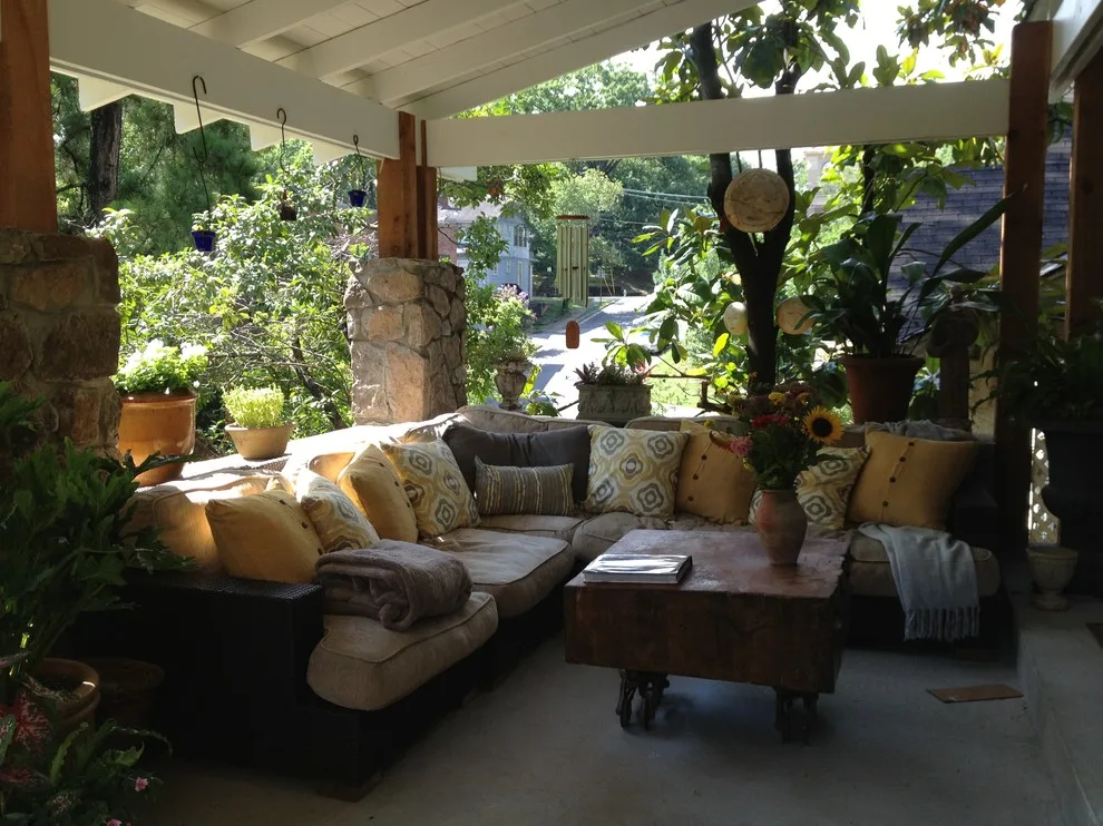 Walnut Veranda by Creative Heights Partners And Pursell Construction - Photo 4