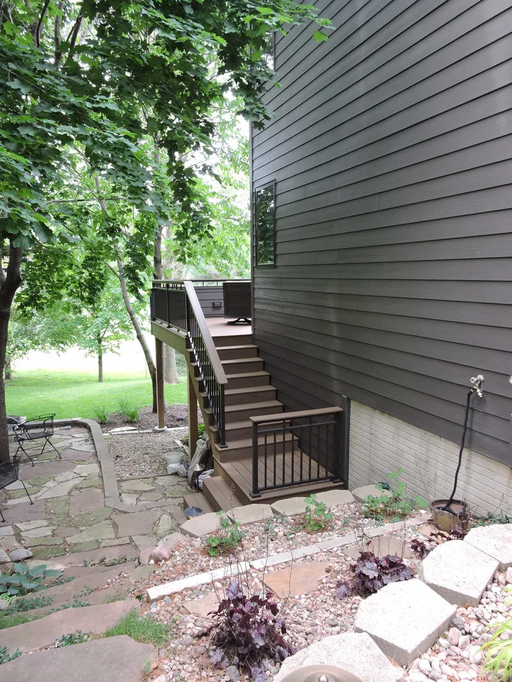 James Hardie Exterior Cladding and Windows by Willet Construction Inc. - Photo 8