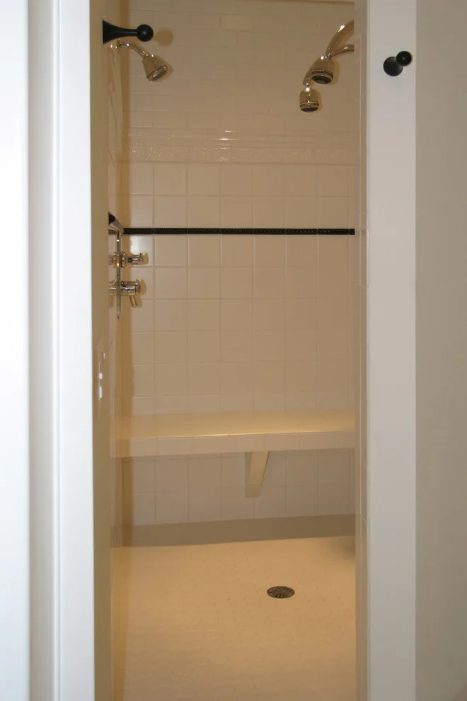 Mosaic Showers by Bay Lakes Builders - Photo 31