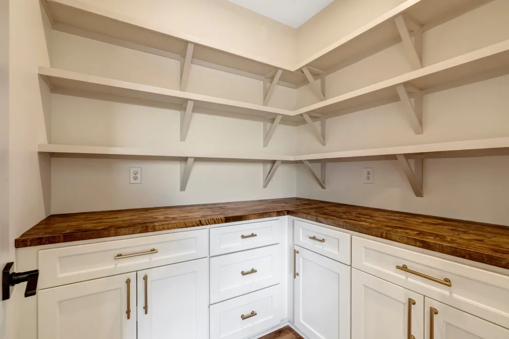 Tillman Agricultural Estate by Threshold Design And Build - Photo 17