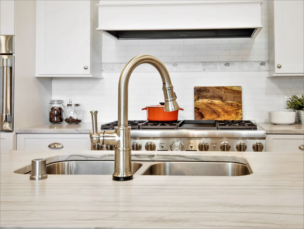 Eternal Classic Kitchen by Becker Building & Remodeling Inc. - Photo 4