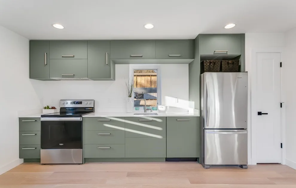 Compact Dwelling by Concrete Robot Design And Build LLC - Photo 5