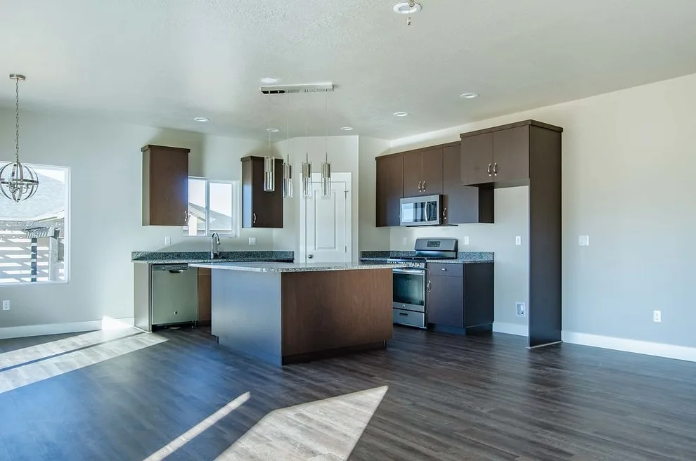 Torrey Pines 3182 SF with unfinished basement部分 by Choice Builders - Photo 10