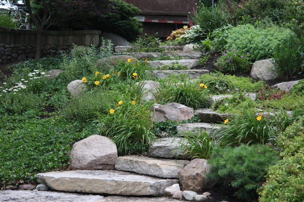 Private Residence, Backyard by Pro Care Horticultural Services - Photo 51