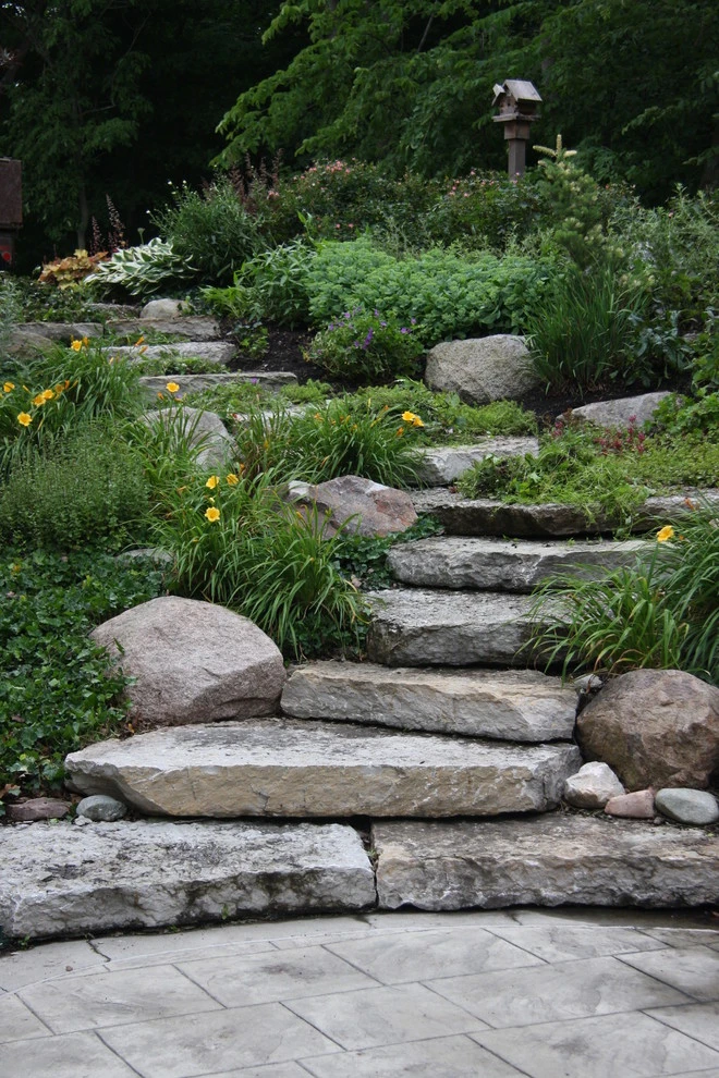Private Residence, Backyard by Pro Care Horticultural Services - Photo 39