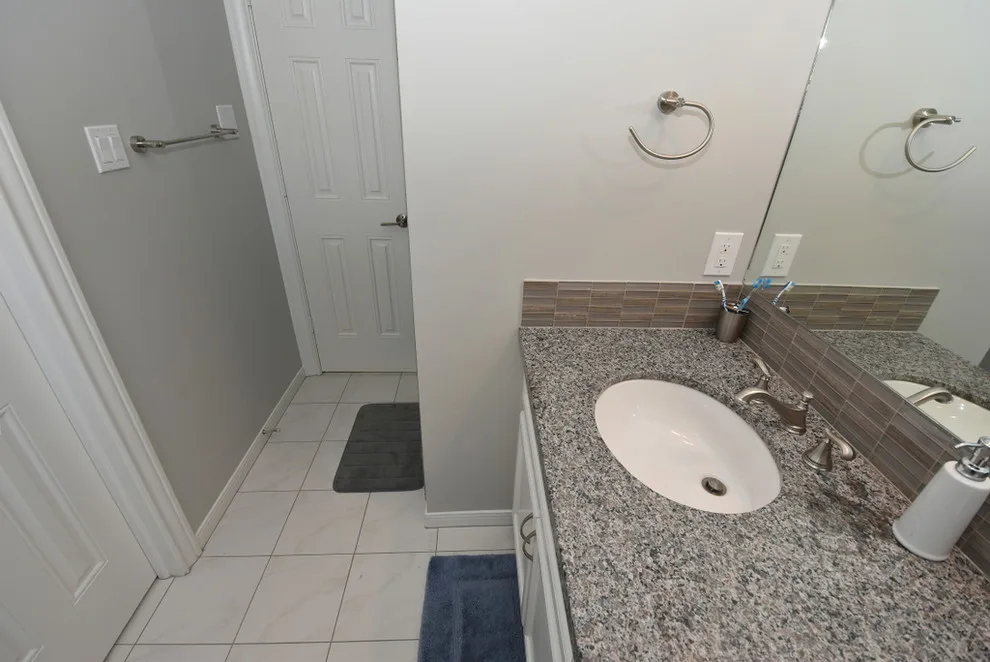 Garden Oaks - Garage 818 Project by Harry James Building + Design - Photo 2