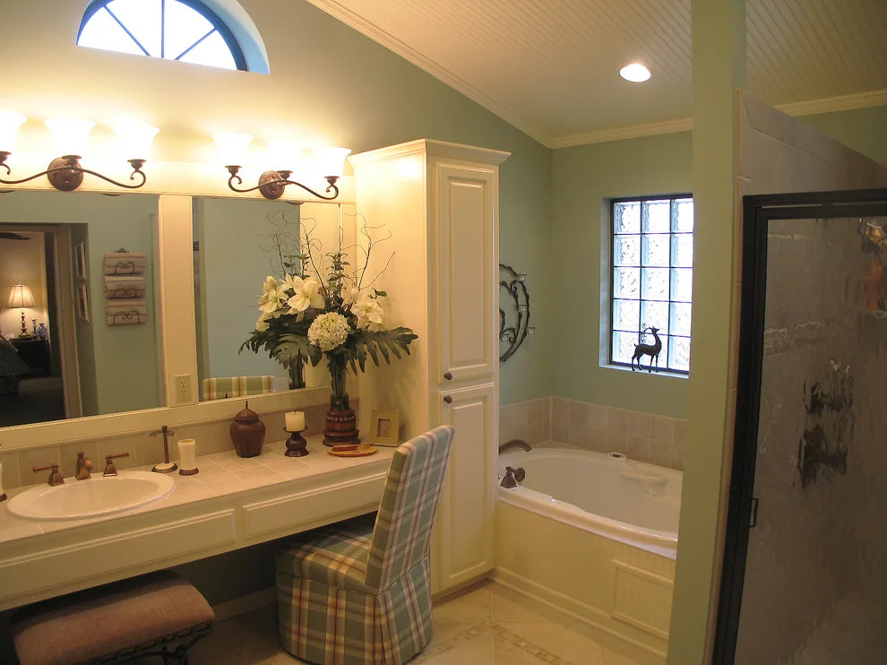 Classic Benton Master Suite Renovation by JEB Design/Build - Photo 8
