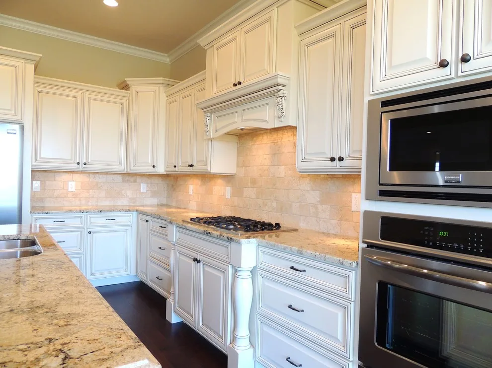 Premier Home Builders - Photo 11