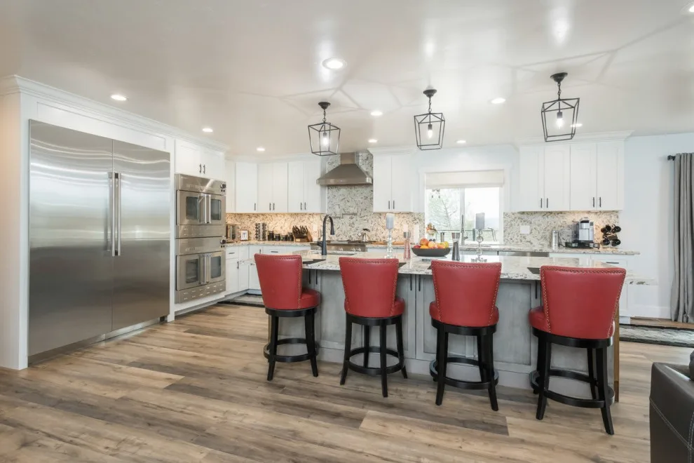 Classic Renovation Maryville by Buildersmith Inc. - Photo 4