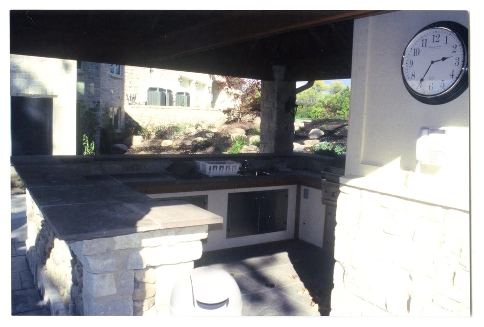 Private Residence, Backyard by Pro Care Horticultural Services - Photo 10