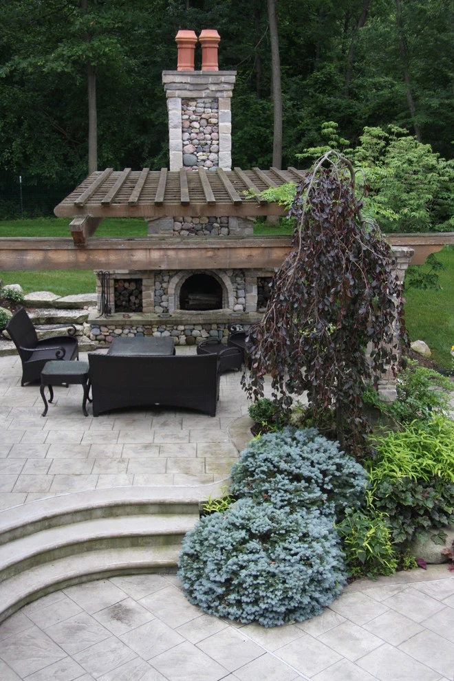 Private Residence, Backyard by Pro Care Horticultural Services - Photo 4