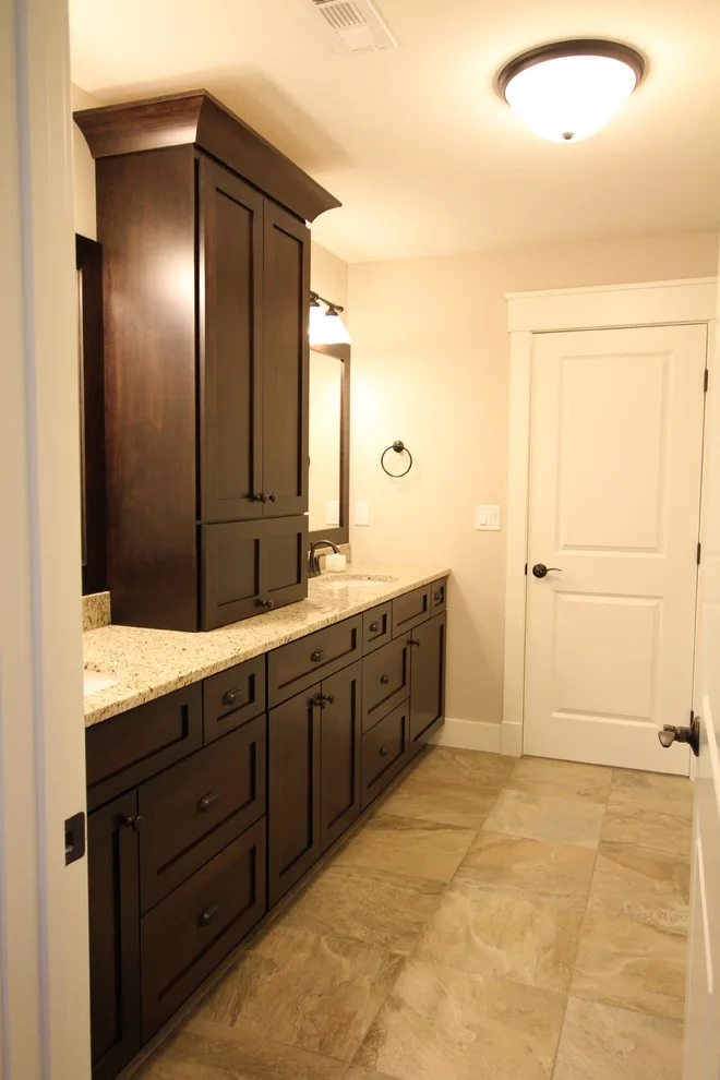 Trainor Home by Premier Homes Of Illinois, Inc - Photo 32