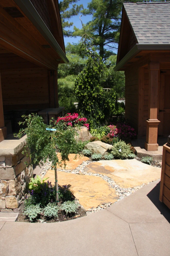 Private Greenwood Residence by Pro Care Horticultural Services - Photo 38