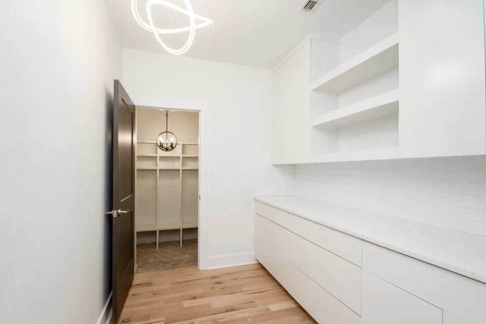 Transitional Design by Dwellings, Inc. - Photo 14
