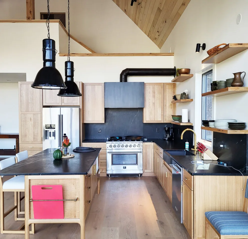 Trillium Cove New Home Construction by Assembly Architecture & Build - Photo 5