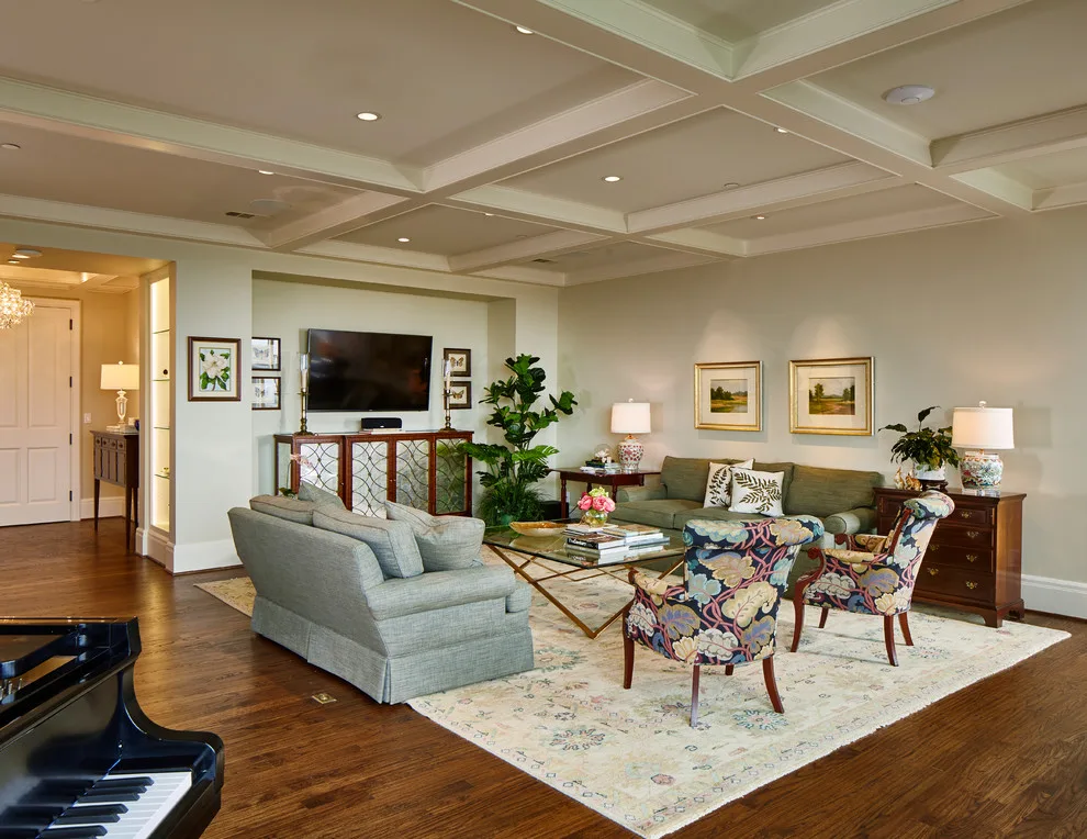 Uptown Apartment by Traver Construction, Inc. - Photo 19